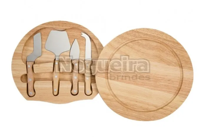 Kit para Queijos 5 Peças com Tábua Personalizada 
