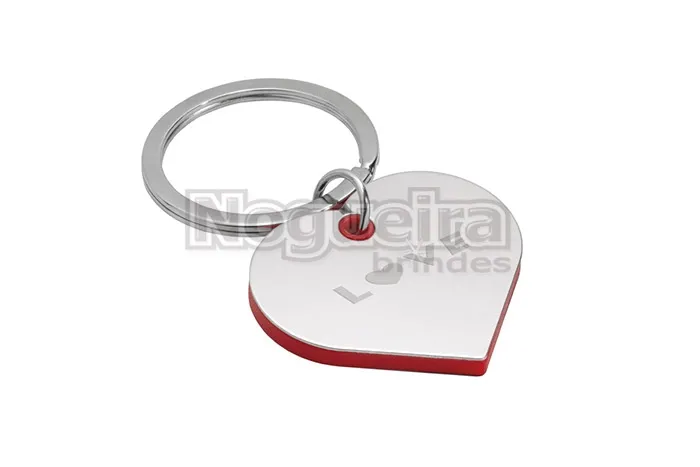 Chaveiro de Metal com Formato de Coração Personalizado
